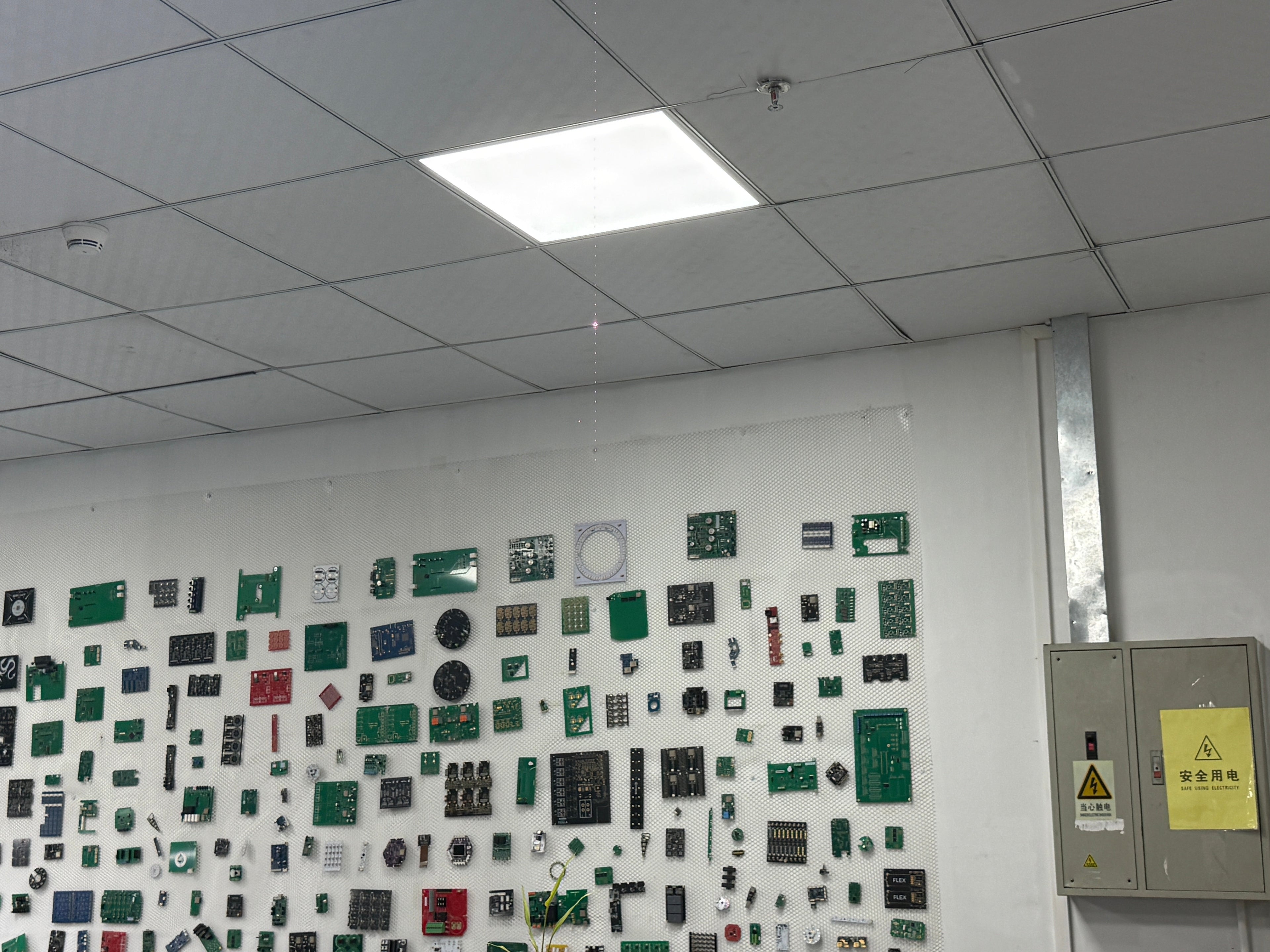 Why Factory Tours Beat Showroom Visits in China
